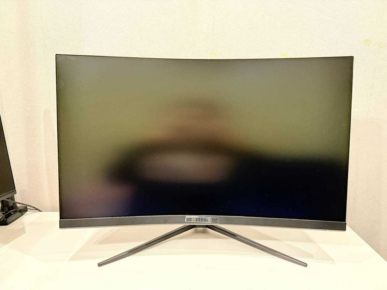 Монитор MSI Optix G32C4W 31.5" FHD Curved Gaming Monitor, 165Hz  1ms