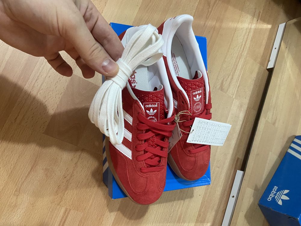Adidas Gazelle Indoor Better Scarlet 35 1/2