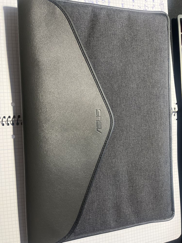 Portátil ASUS ZenBook UM425QA-R55ALHDCB1