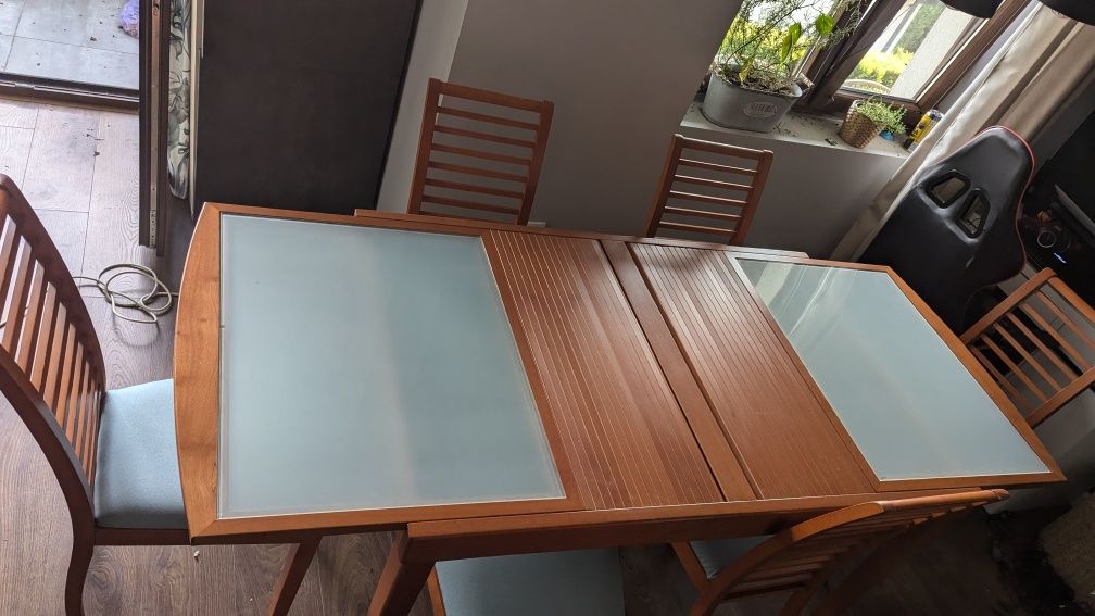 Stół rozkładany 80x135/200cm i 6 krzeseł