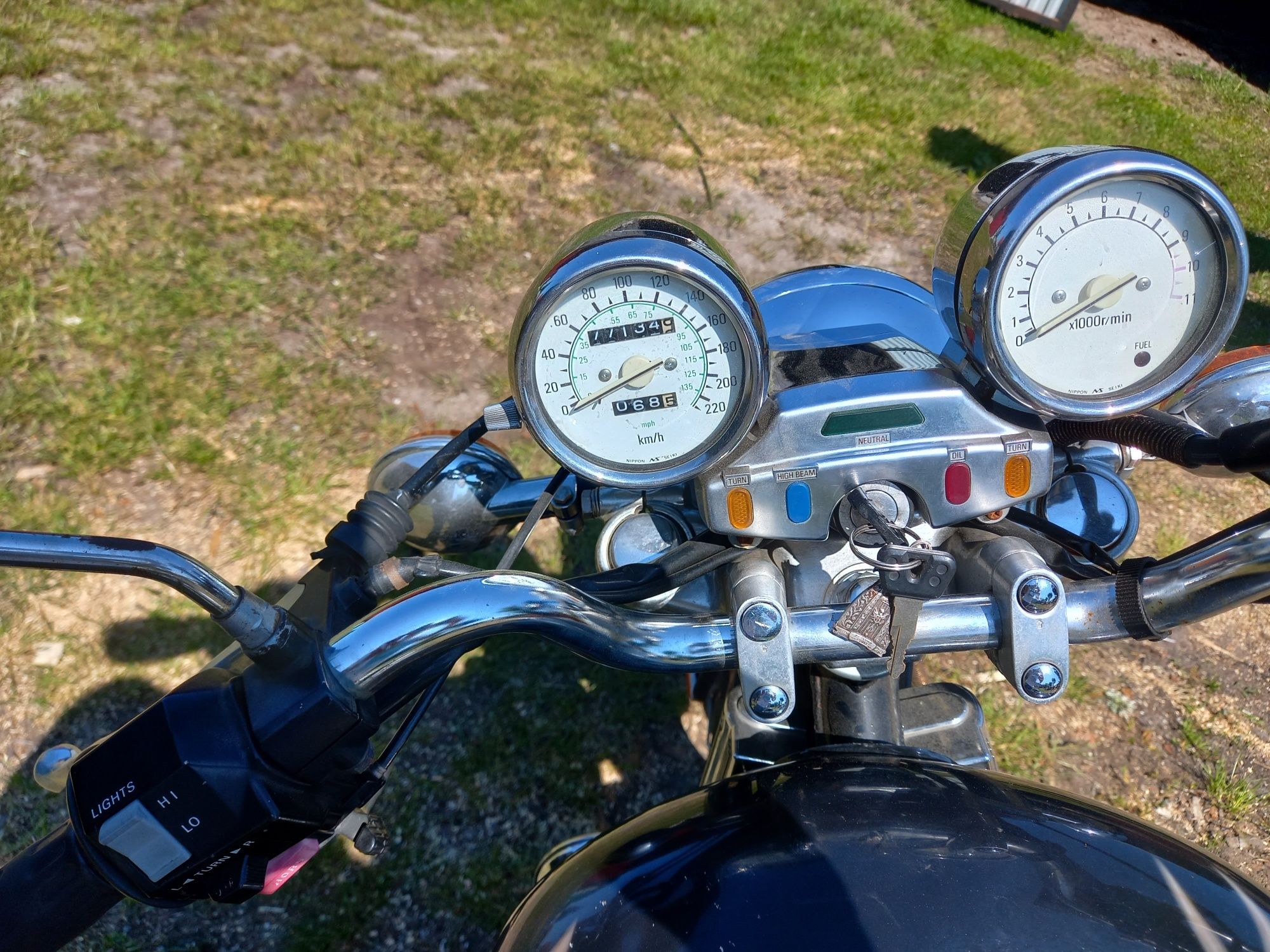 Yamaha Maxim 700