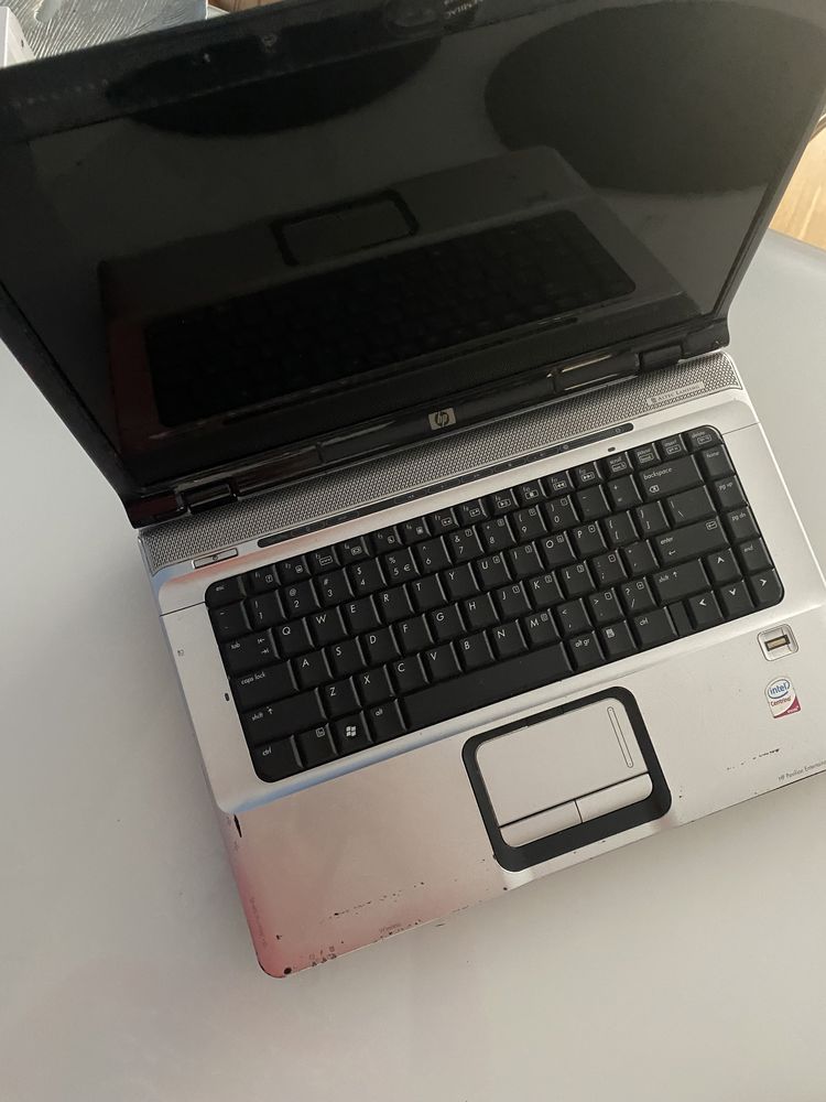 Laptop hp pawilion dv6700