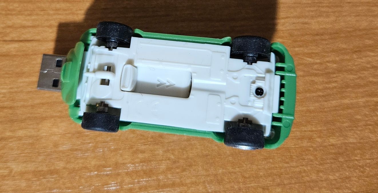 Pendrive VW Golf Garbus samochód