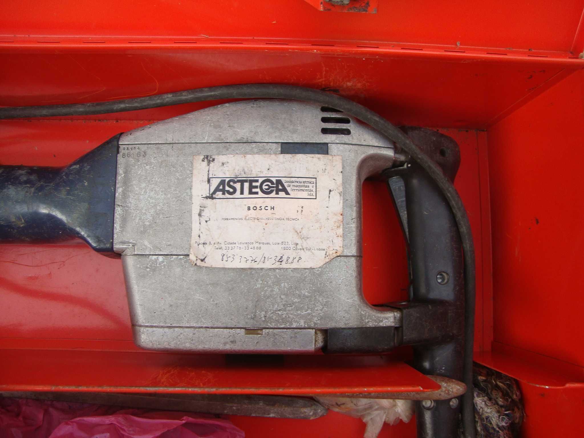 Martelo demolidor Bosch Usado, vendo no estado em que esta
