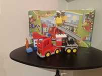 Lego duplo wóz strażacki