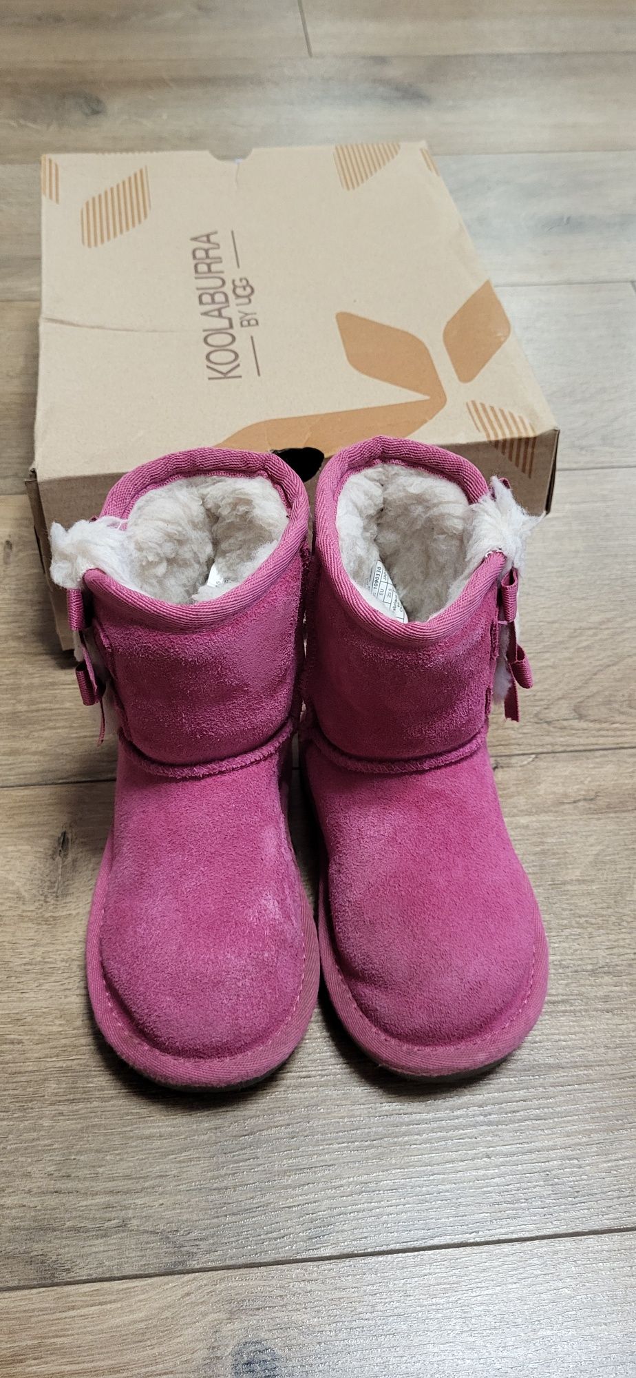 Ugg валенки 23,5розмір