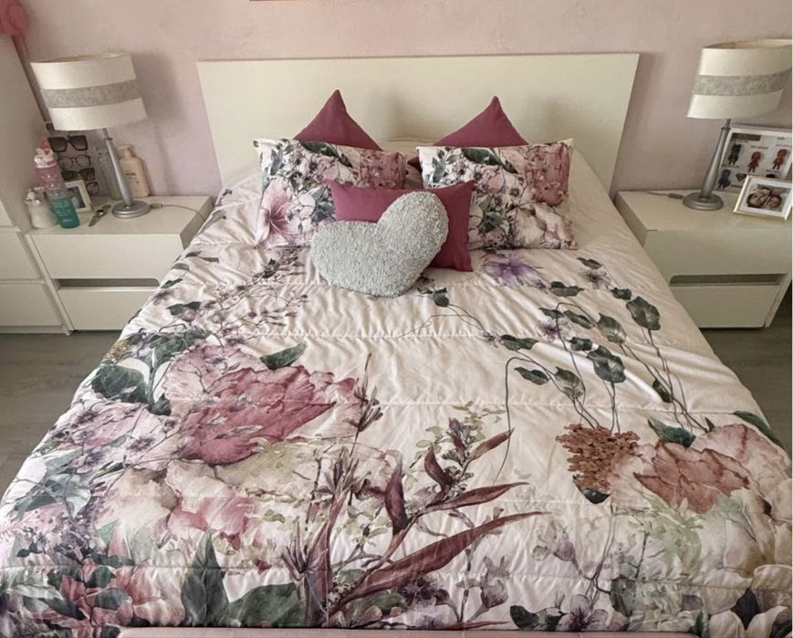 Cama com arrumação do Ikea