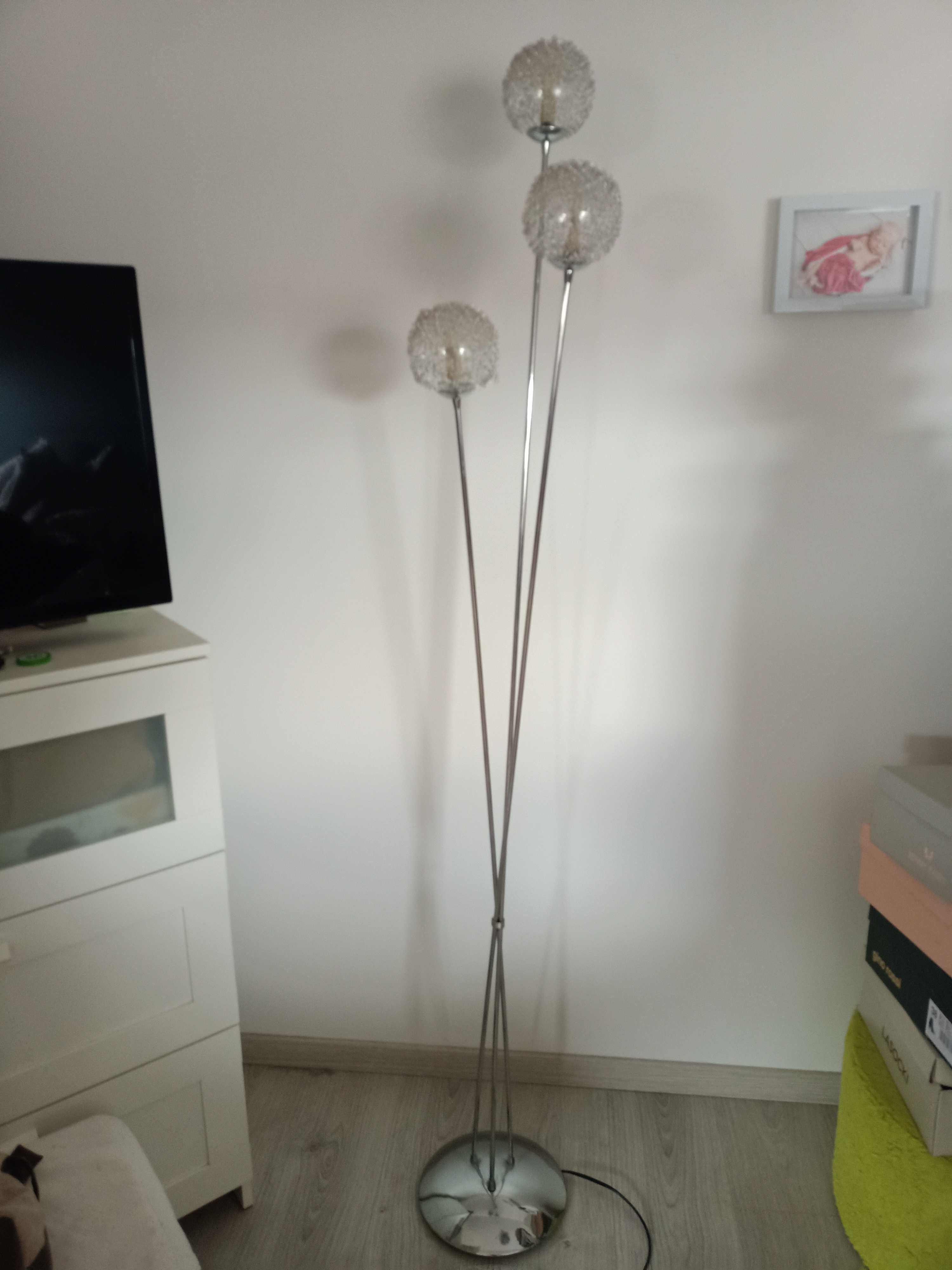 Lampa podłogowa 3 kule