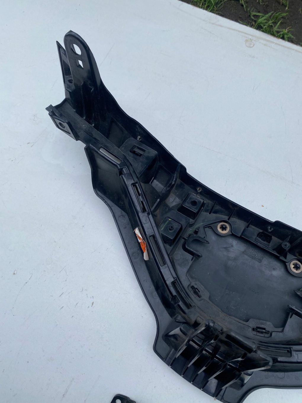 ATRAPA Toyota CHR przed lift hybryda  radar