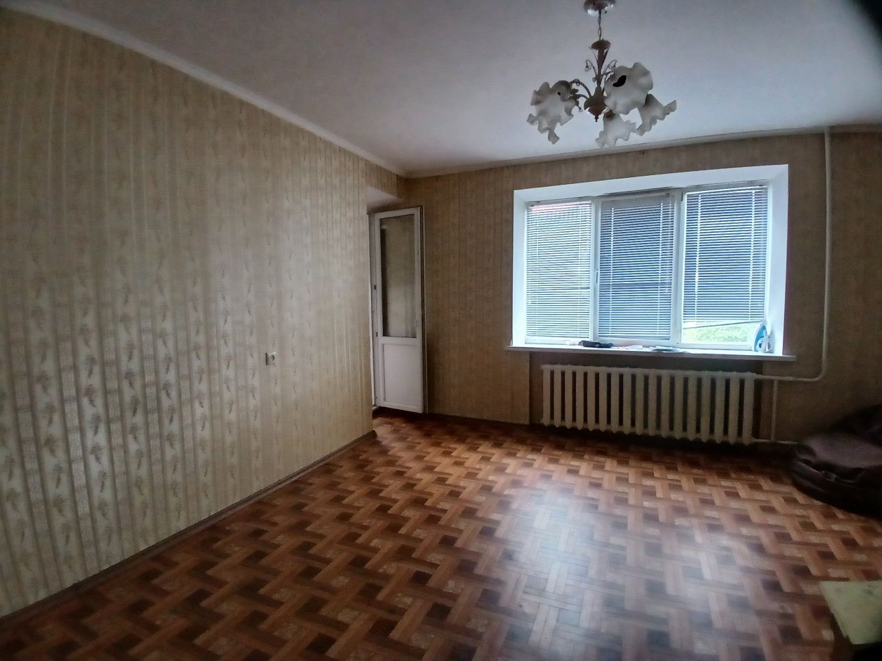 Продаю 2к/к  ост. Мельничная ( работаем  с сертификатами)