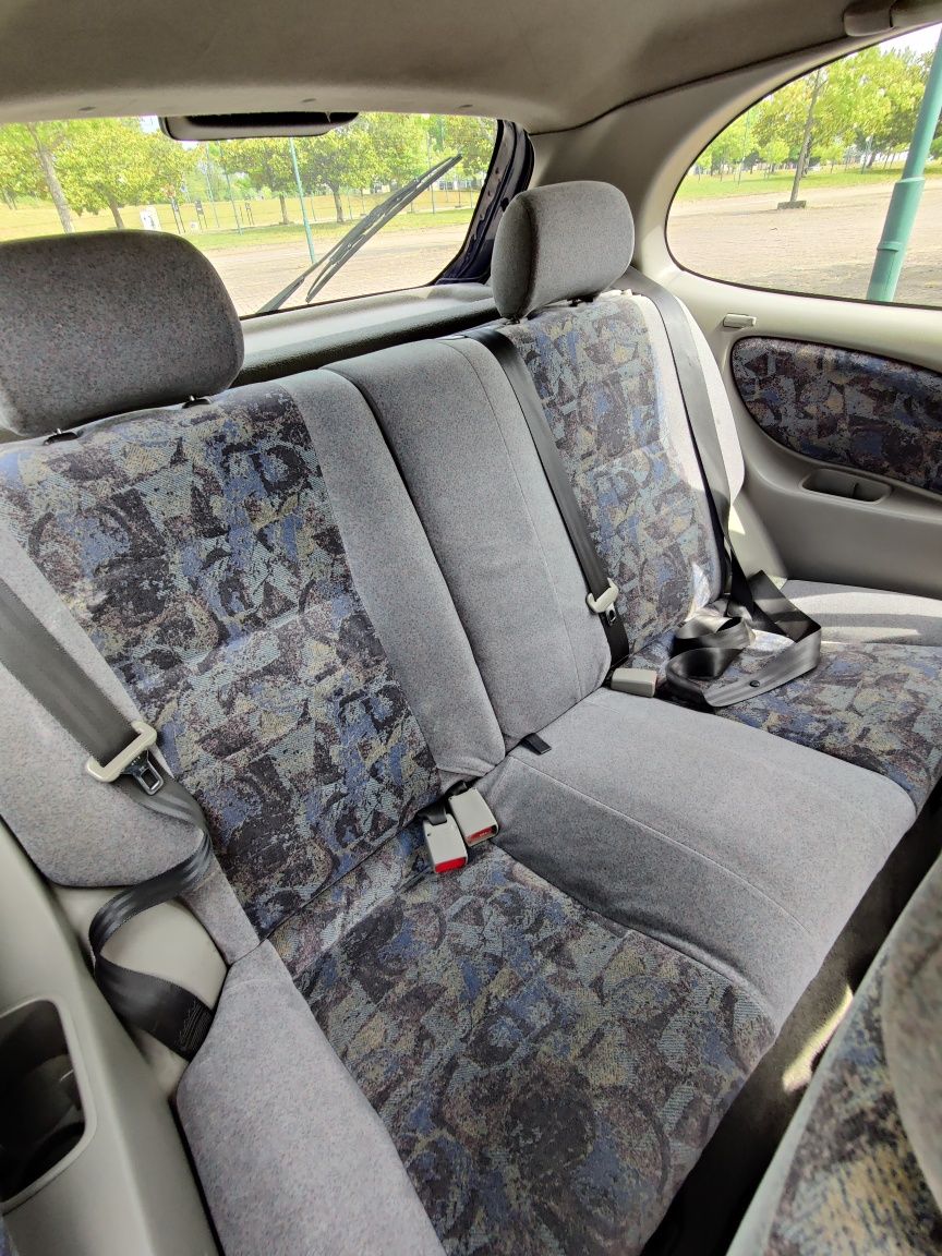 Toyota corolla 86cv gasolina