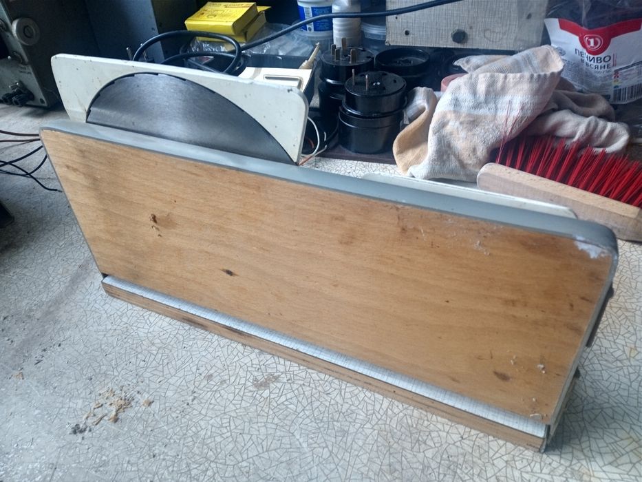 Хліборізка Німеччина ручна