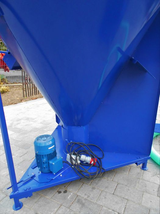 ZESTAW PASZOWY/ paszownik mieszalnik + śrutownik ssąco-tłoczący/młynek