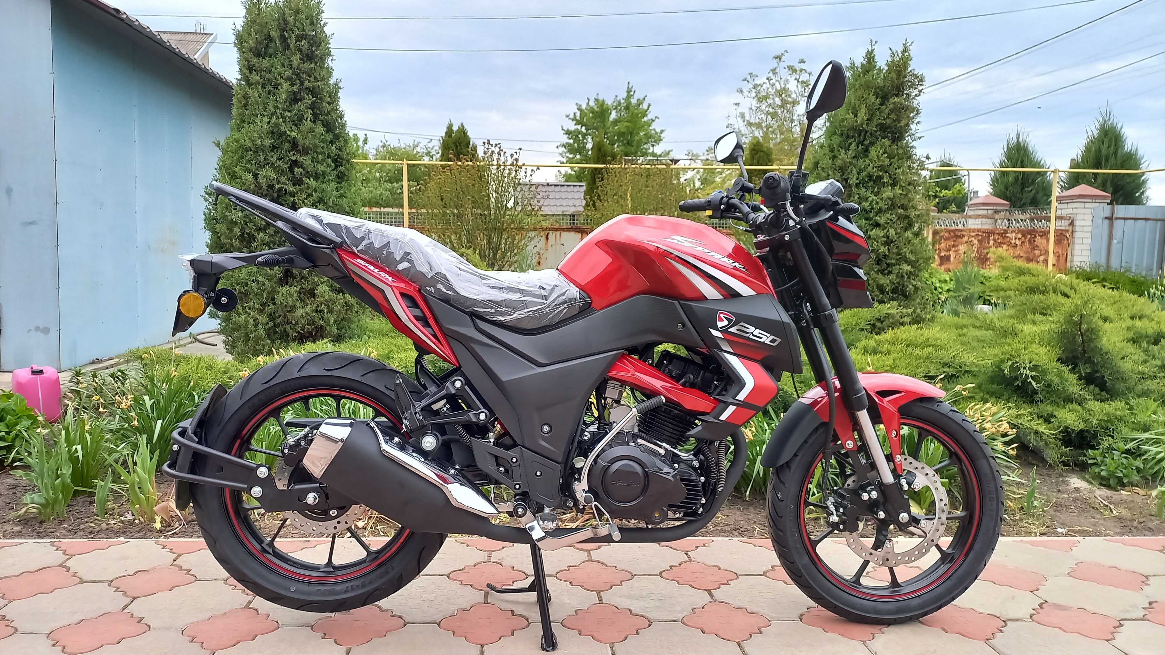 Продам нові мотоцикли SPARK SP250R-33 м-н "Мото-Рай", м.Синельникове.