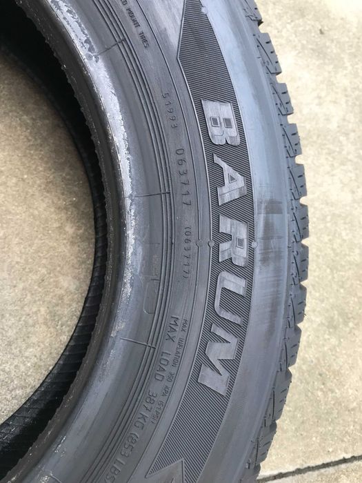 Opony zimowe 145/80/13 145/80R13 75T Barum Polaris 2 Jak nowe 4szt