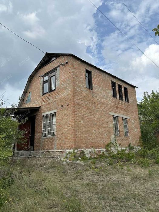 Дача з краєвидом і тишею - на самій вершині гори, у серці природи!