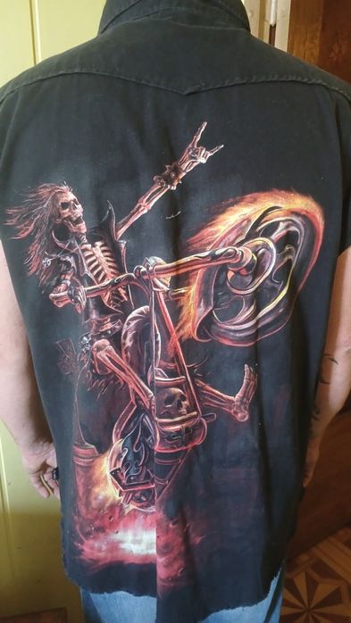 Сорочка безрукавка байкерська чорна з принтом з мотоциклом