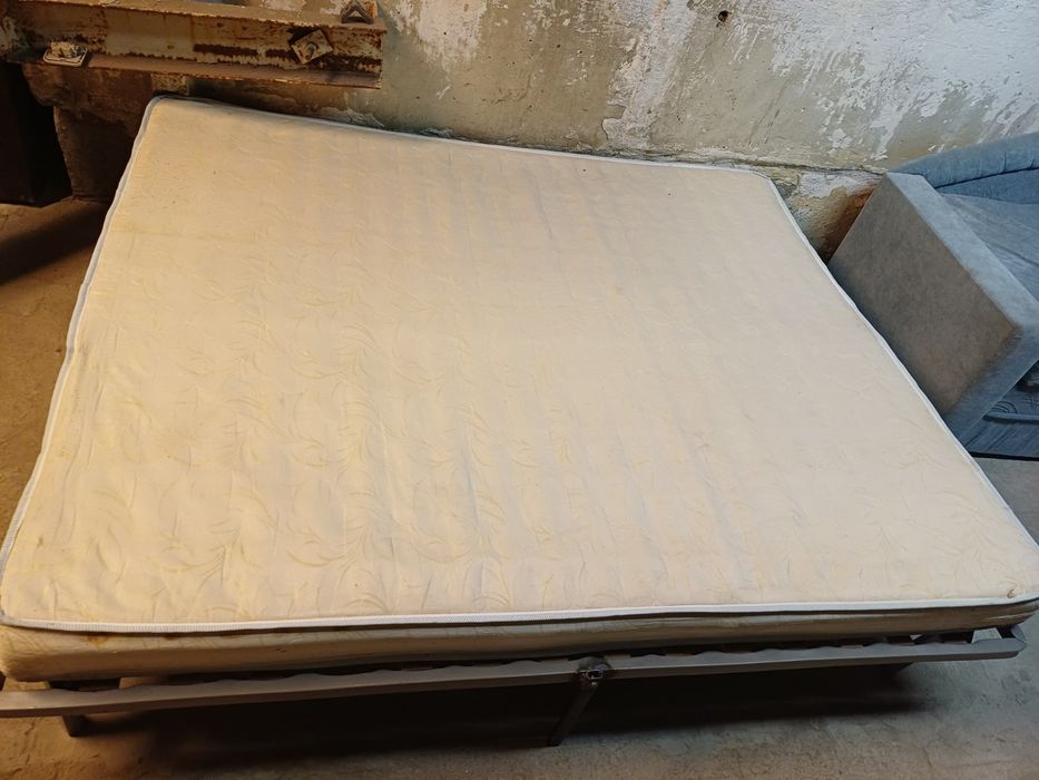 Кровать 160 на 2метра