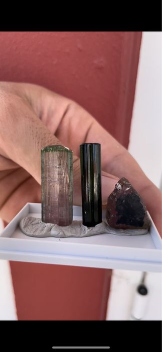 Turmalina verde rosa azul amarela laranja