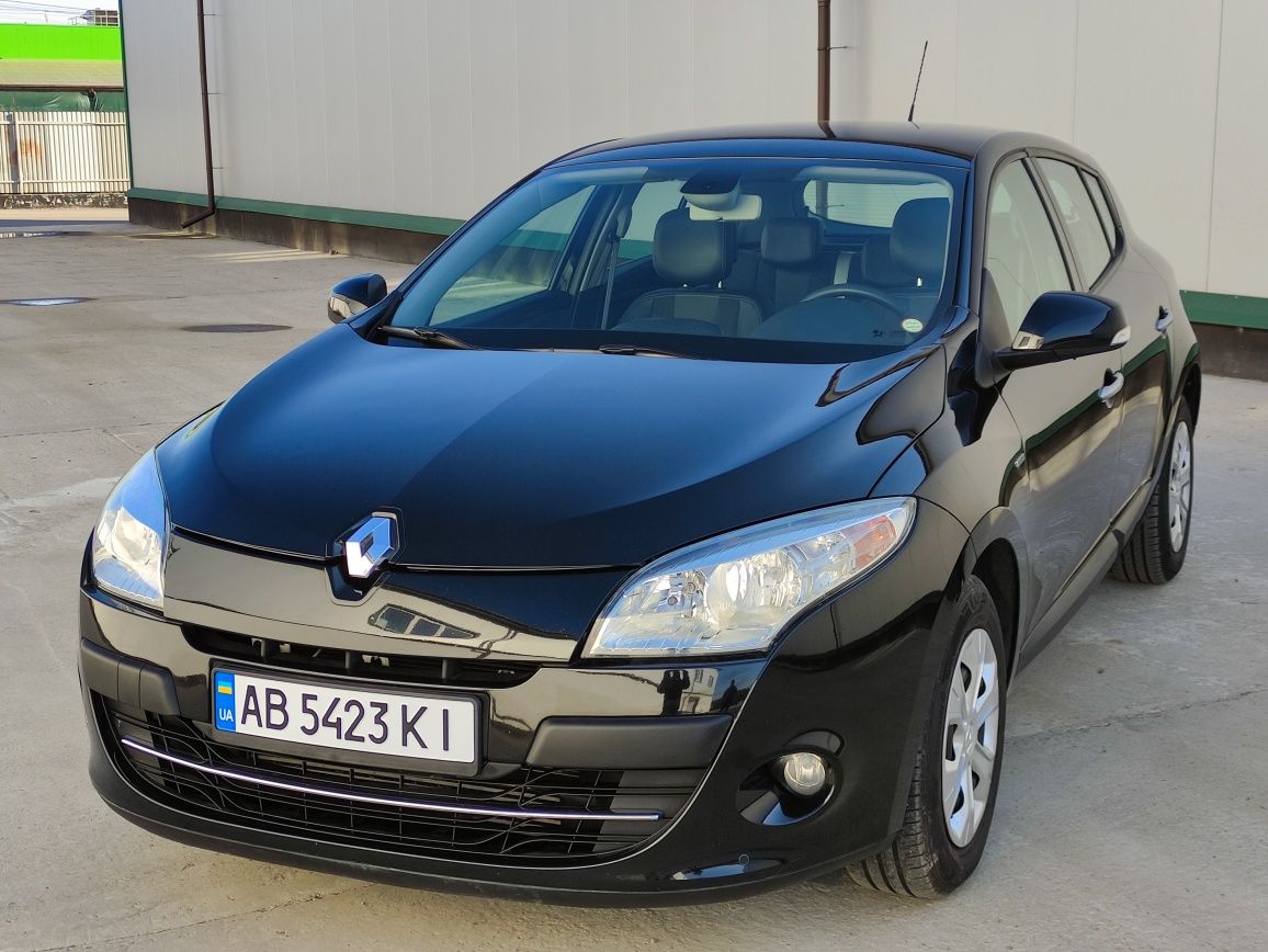 Renault Megane  Bose . Свіжо пригнаний.