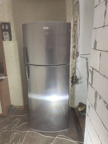 Холодильник Whirlpool  185 см нержавійка