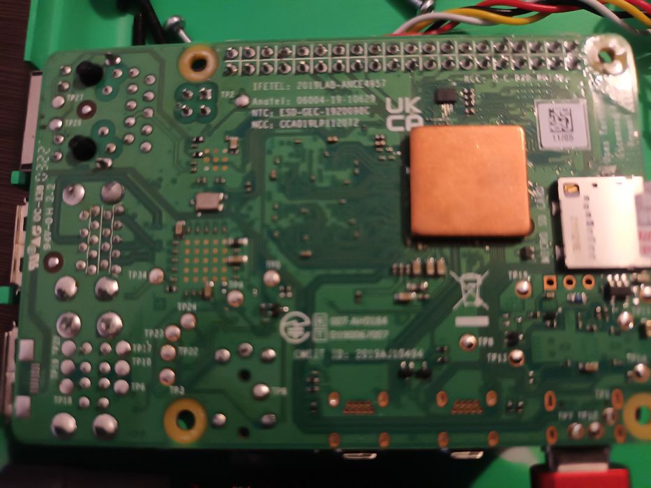 Raspberry pi 4 model b 2gb
