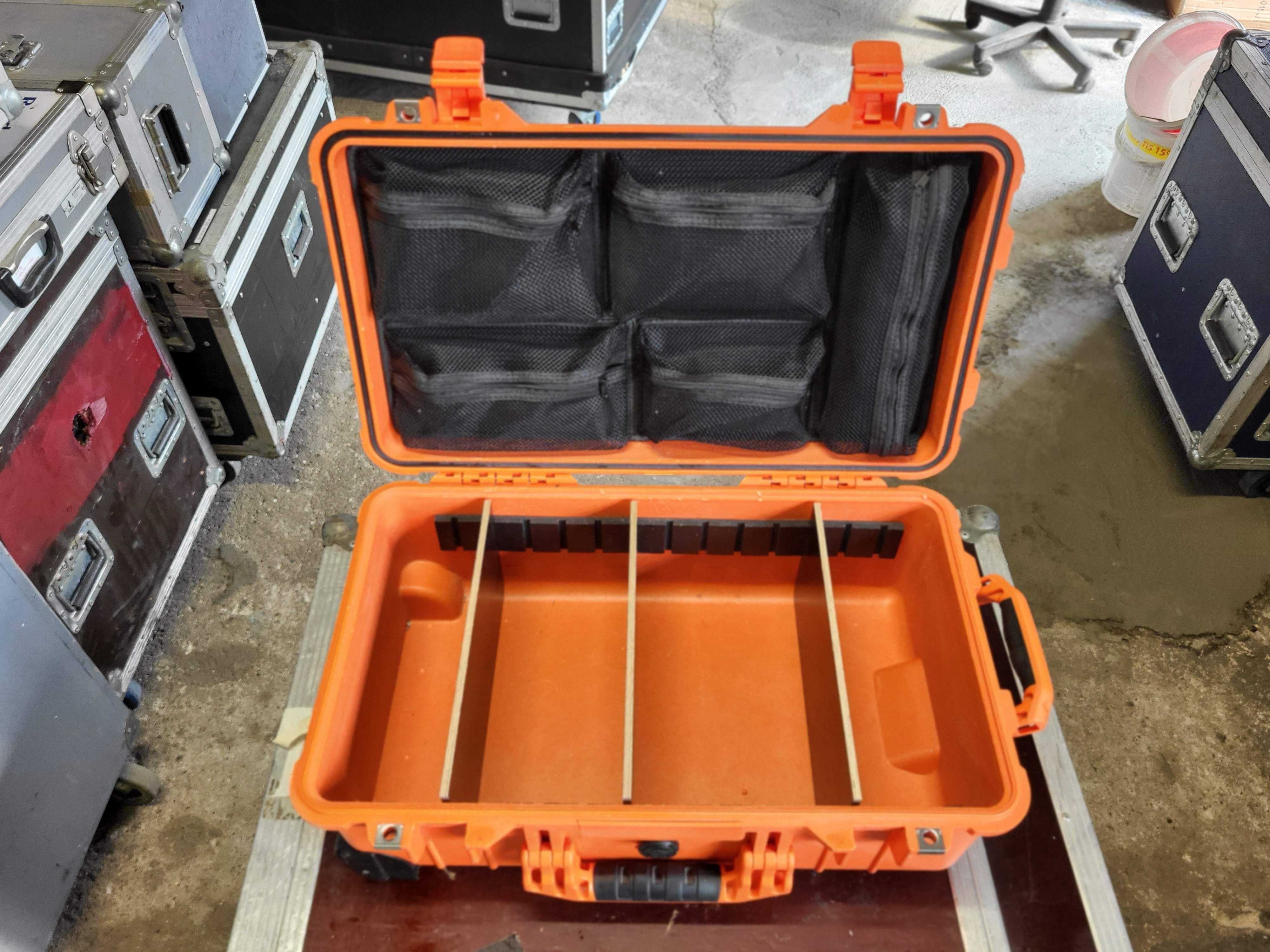 Peli 1510 skrzynia z przegródkami + organizer wieczka / Faktura