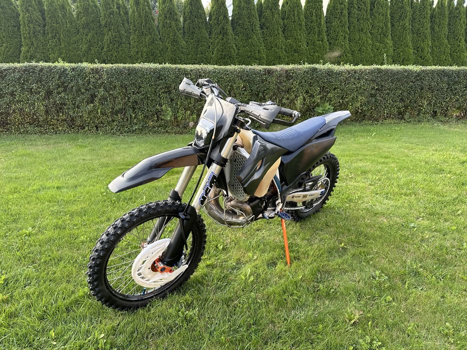 Husqvarna te 300