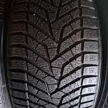 255/40/19 R19 Yokohama BluEarth V905 4шт нові зима