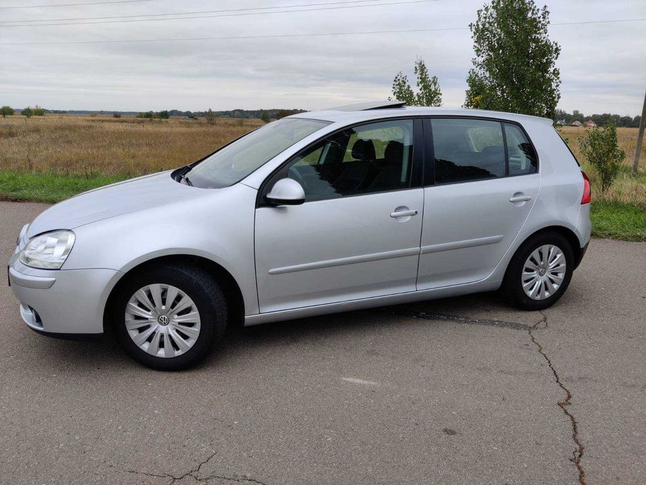 Volkswagen golf 1.6 MPI