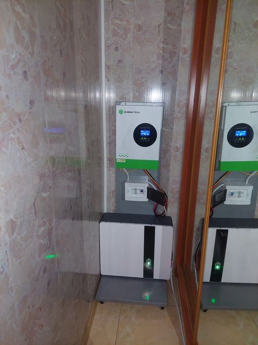 Стойка под инвертор