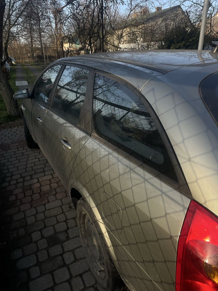 Nissan Primera 2004
