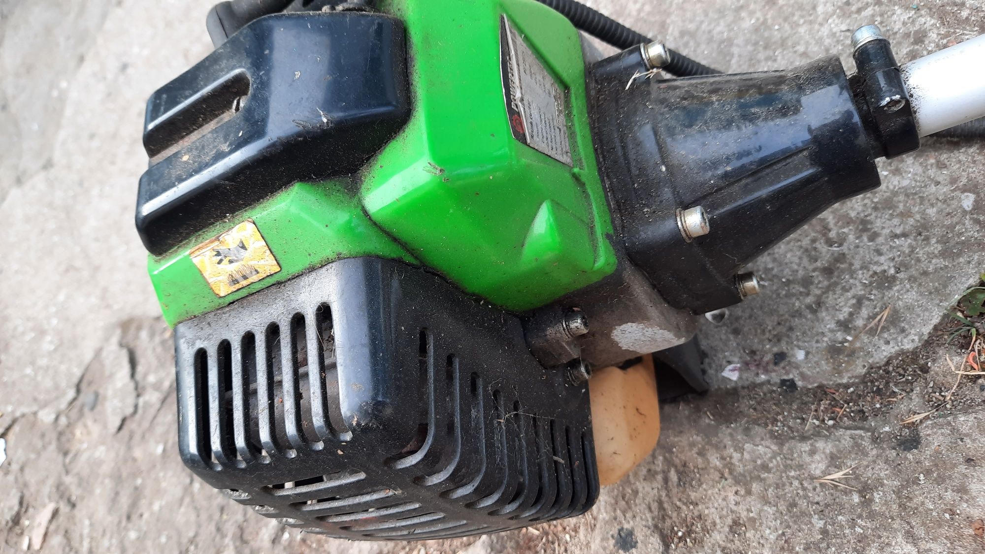 Бензокоса   Brush cutter

PT 2955
