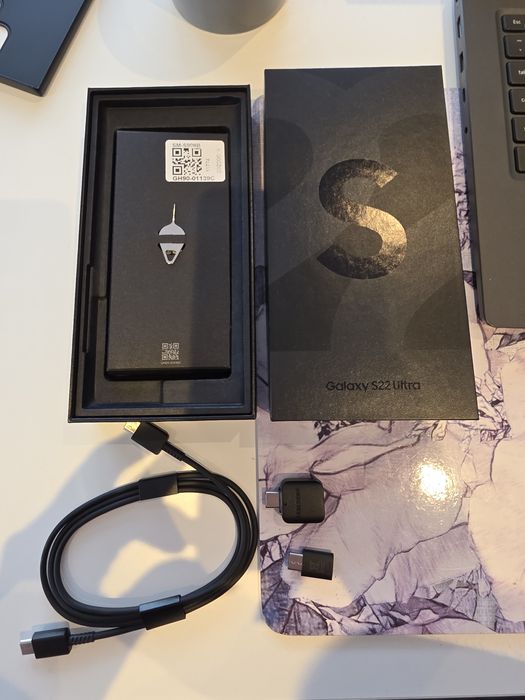 Samsung galaxy s22 ultra 8gb ram 128gb rom