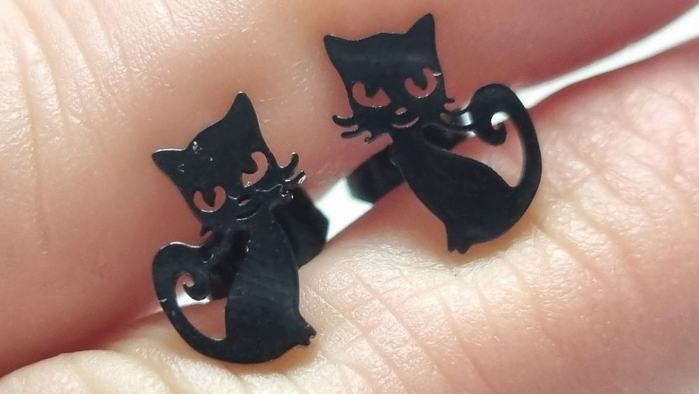małe kolczyki sztyfty koty