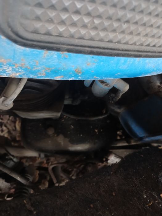 Двигун восход розібраний