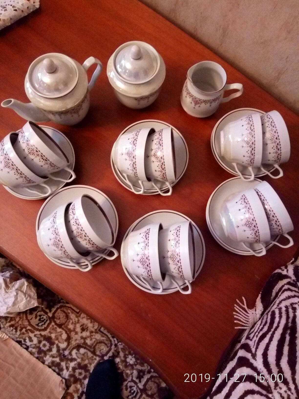 Чайний сервиз на 12 персон сделано в Украине на експорт
