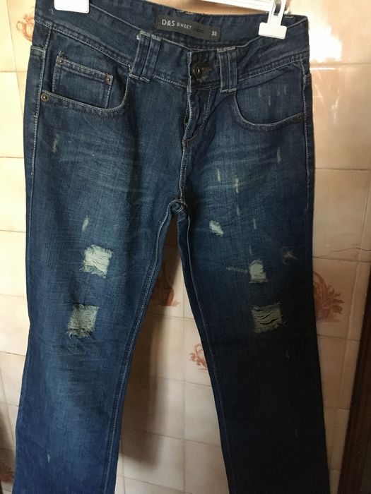 Calcas de ganga usadas em muito bom estado ,para desocupar ,deixaram d