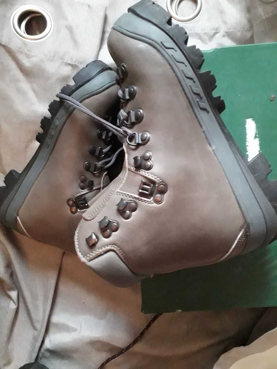 Ботинки трекинговые Scarpa 39 р