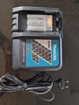 Ładowarka Makita DC18RC S