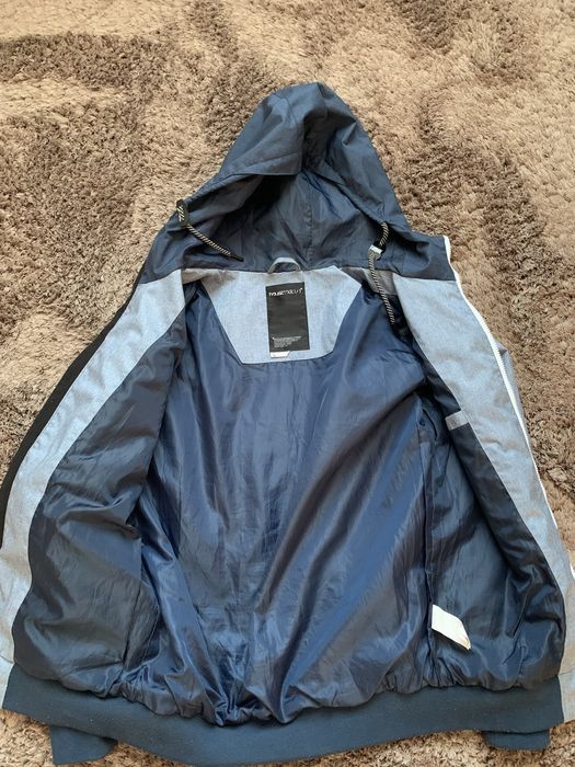 вітровка хаус нова