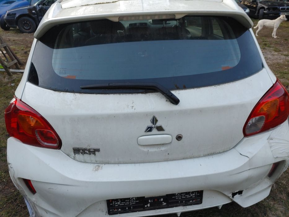 Mitsubishi space star drzwi