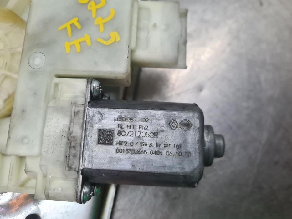 Elevador vidros frente esquerdo RENAULT Kadjar (HA_, HL_)