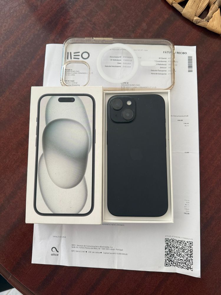 iPhone 15 128GB – Desbloqueado + Caixa + Fatura