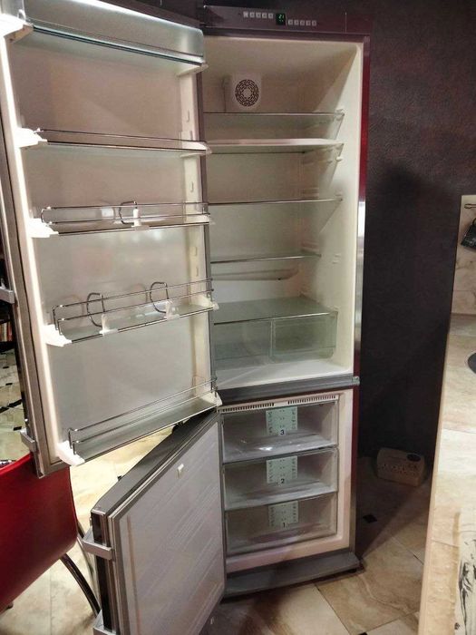 холодильник німецький оригінал двокамерний  Liebherr CN 3866