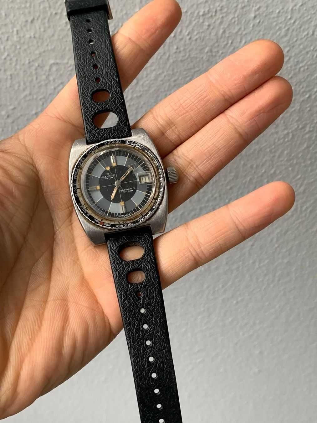 Piękny klimatyczny diver Fleurier vintage