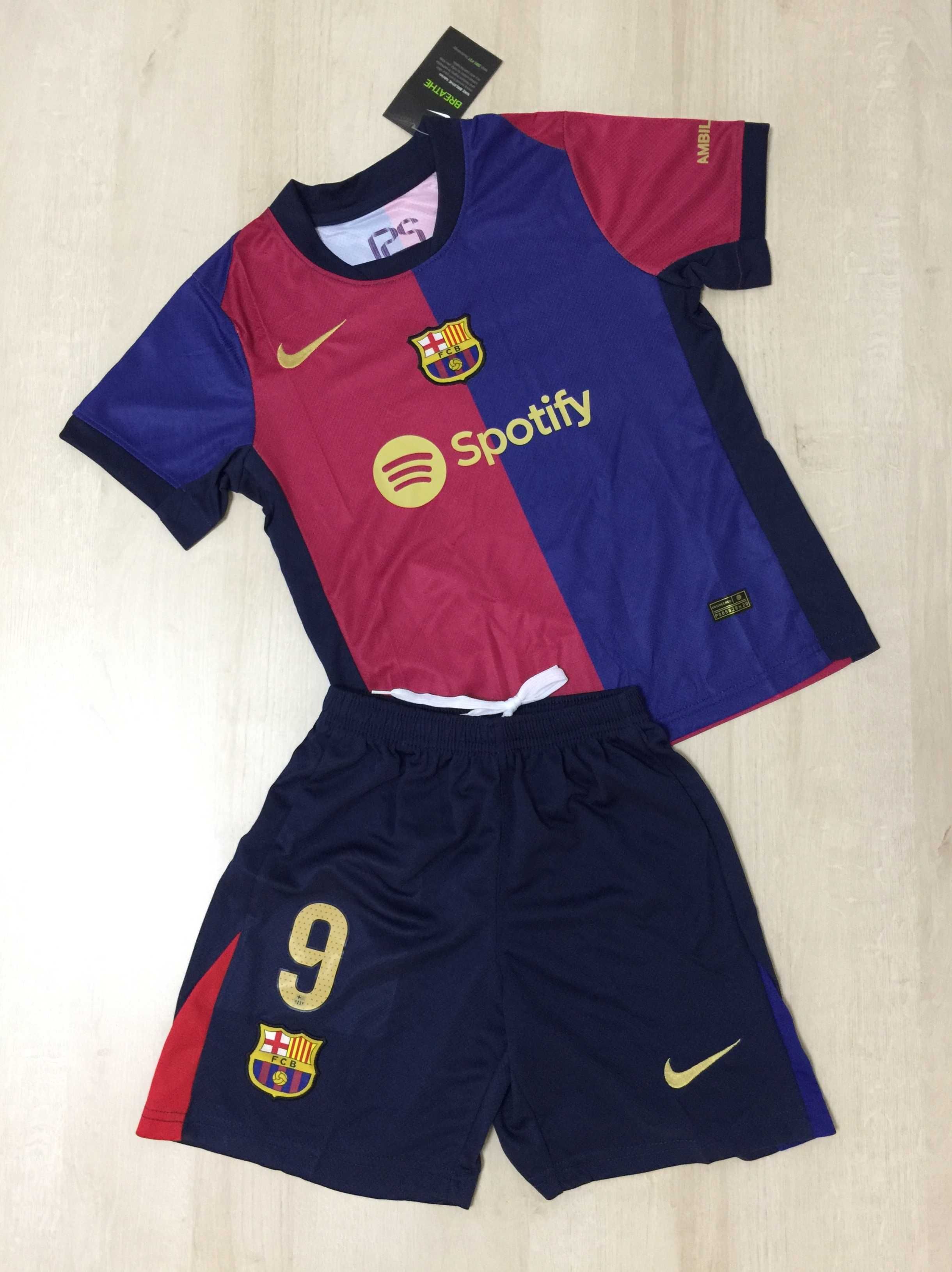 Nowa Strój dziecięcy #9 Lewandowski FC Barcelona domowa 22-28