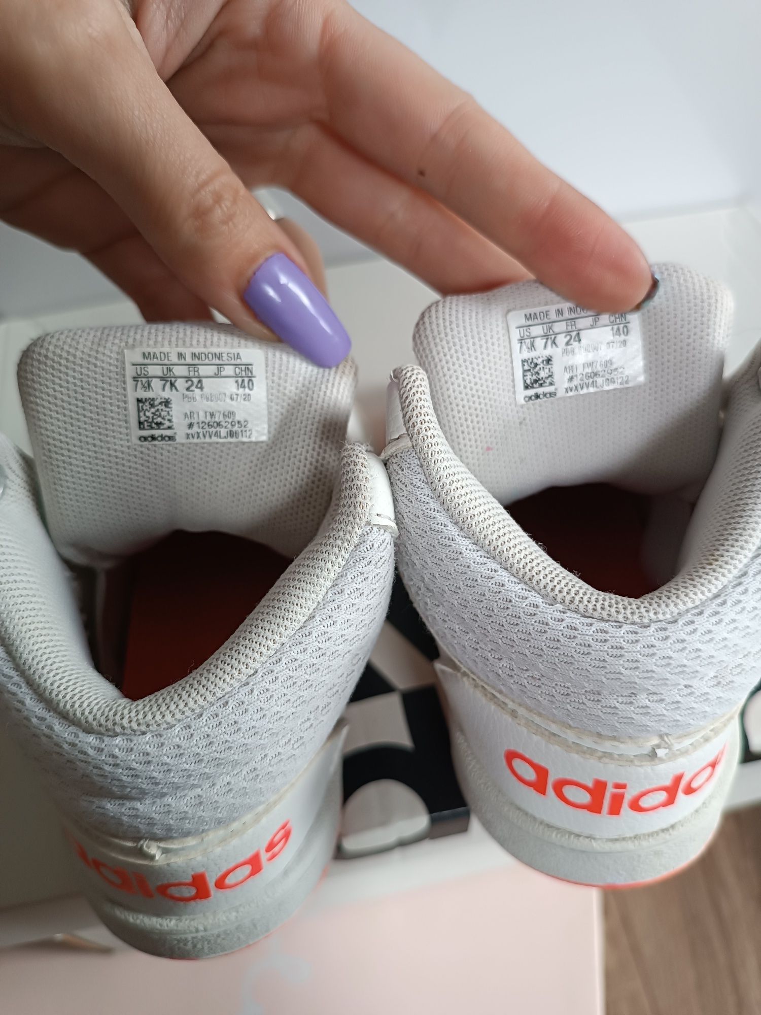 Adidas buty sportowe dla dziewczynki neon 24