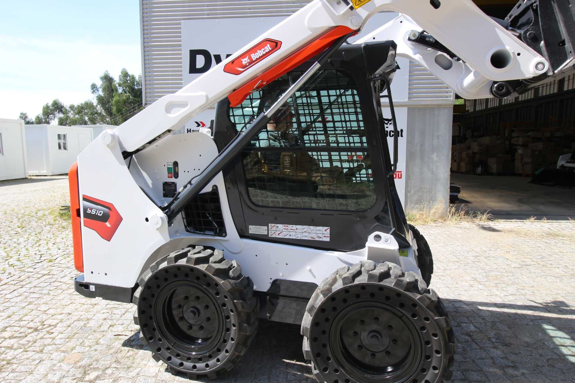 Mini Pá Carregadora Bobcats S 510 como nova todo terreno