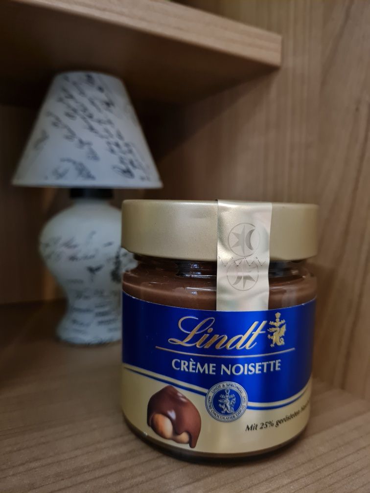 Krem orzechowy Lindt 220g z Niemiec